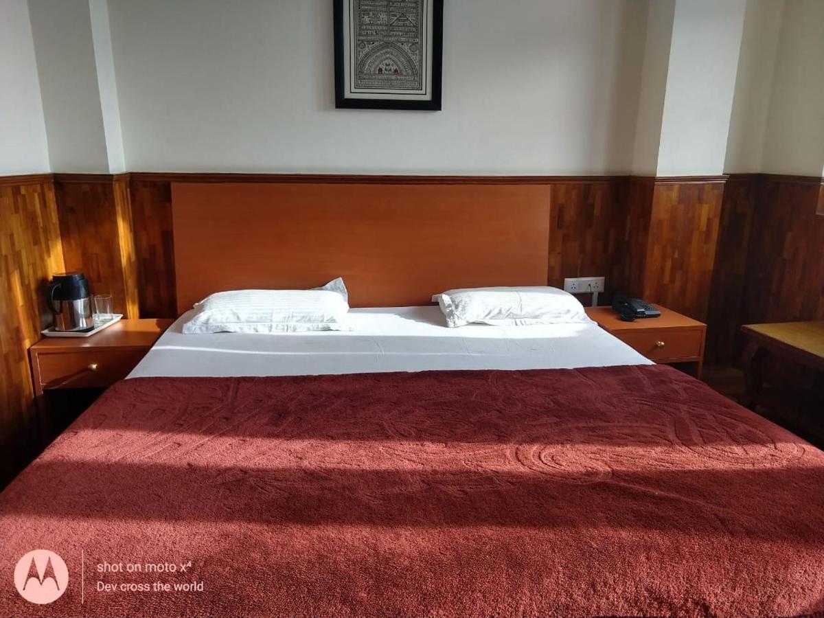 Bon Hotel Crystal Palace Gangtok Exterior foto