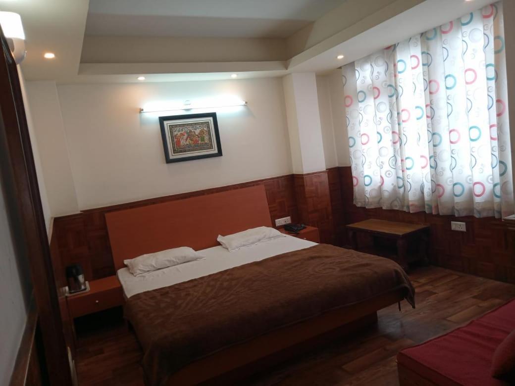 Bon Hotel Crystal Palace Gangtok Exterior foto